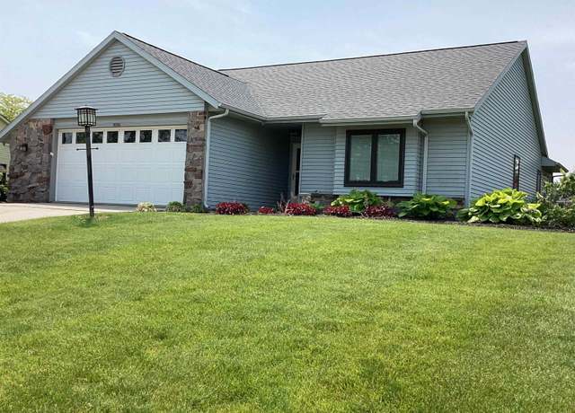 Property at 1016 E Monroe St, Decatur, IN 46733, 2 beds, 2 baths