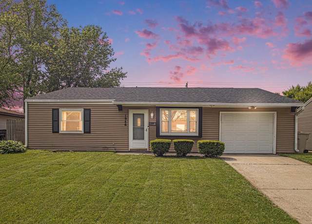 Property at 1946 Renfrew Dr, South Bend, IN 46614, 3 beds, 1.5 baths