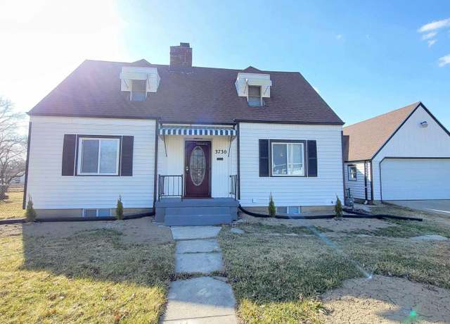 Property at 3730 Abbott St, Fort Wayne, IN 46806, 5 beds, 2.5 baths