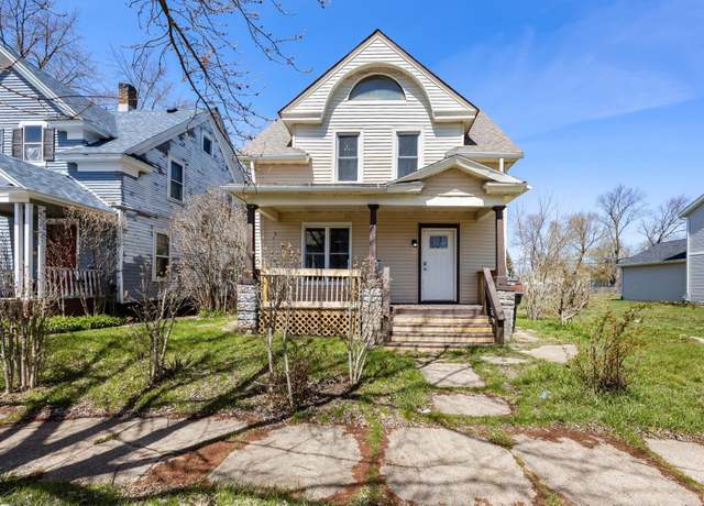 Property at 219 E Dayton St, South Bend, IN 46613, 3 beds, 1 bath