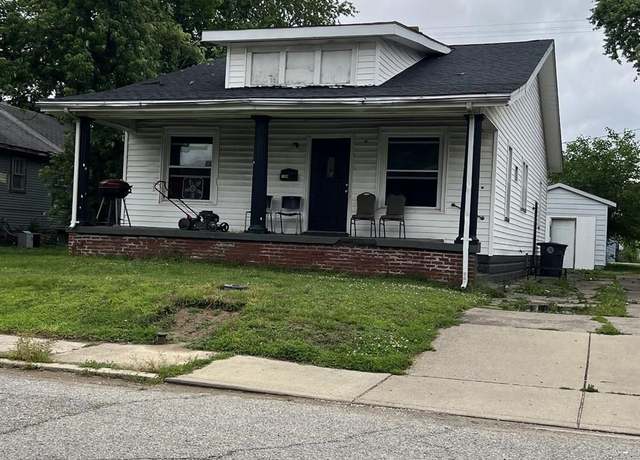 Property at 1104 Adams Ave, Evansville, IN 47714, 3 beds, 1 bath