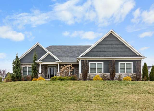 Property at 1062 N Admirals Pointe Dr, Lafayette, IN 47909, 5 beds, 3.5 baths
