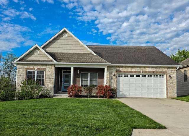 Property at 4442 S Carberry Ct, Bloomington, IN 47401, 3 beds, 3.5 baths