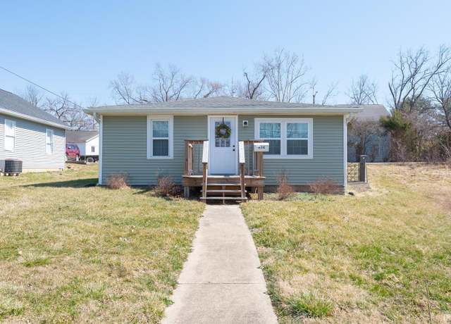 Property at 634 N Adams St, Bloomington, IN 47404, 3 beds, 2 baths