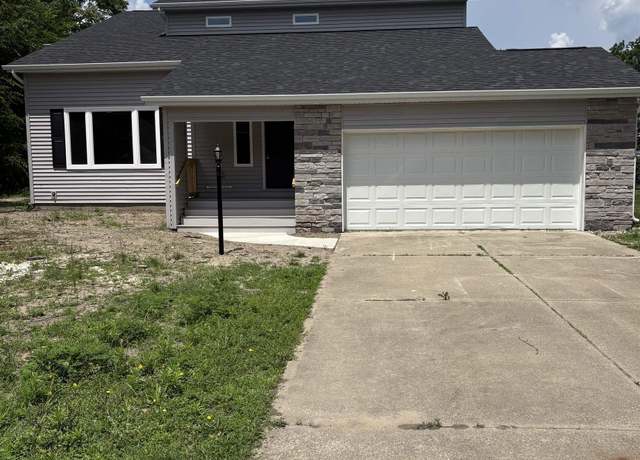 Property at 15483 Carriage Ln, Mishawaka, IN 46545, 3 beds, 2.5 baths