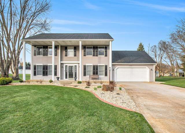 Property at 22486 Fireside Dr, Goshen, IN 46528, 4 beds, 2.5 baths