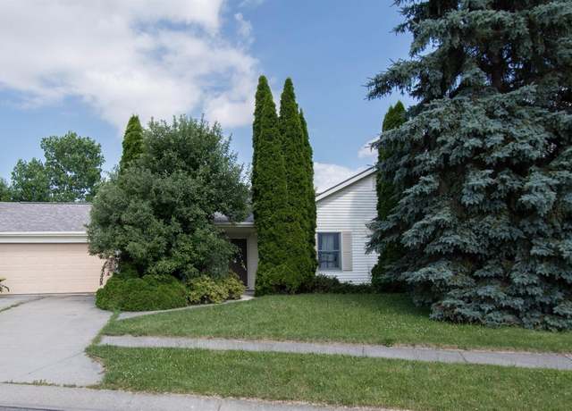 Property at 1401 Town St, Kendallville, IN 46755, 3 beds, 2 baths
