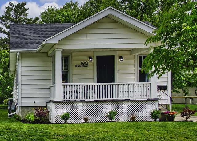 Property at 1912 W 4th St, Fort Wayne, IN 46808, 2 beds, 1 bath