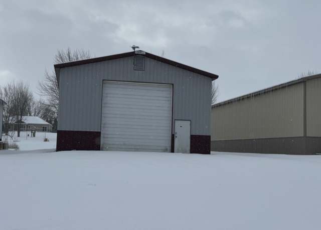 Property at 807 Lowell Rd, Rochester, IN 46975, 1 bath