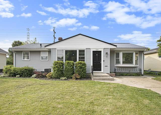 Property at 519 W 12th St, Mishawaka, IN 46544, 3 beds, 1.5 baths