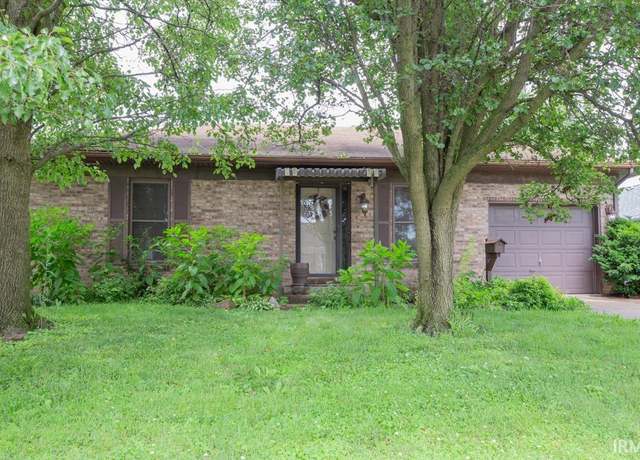 Property at 3700 Ridgeway Ave, Evansville, IN 47714, 2 beds, 1 bath