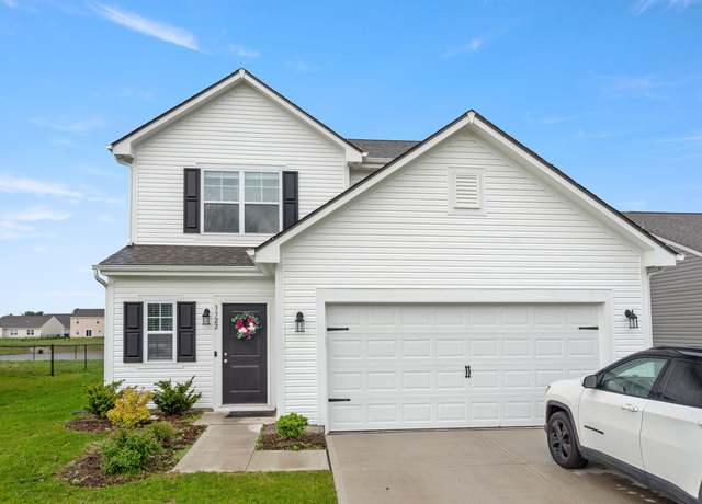 Property at 3322 Morrow Dr, Kokomo, IN 46902, 3 beds, 2.5 baths