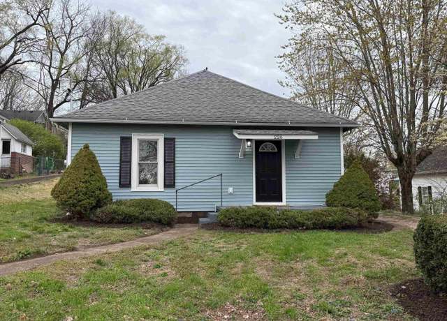 Property at 226 E Groves St, Bloomfield, IN 47424, 2 beds, 1 bath