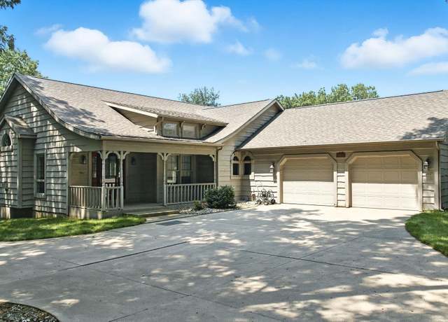 Property at 52255 Winding Waters Ln, Elkhart, IN 46514, 3 beds, 2.5 baths