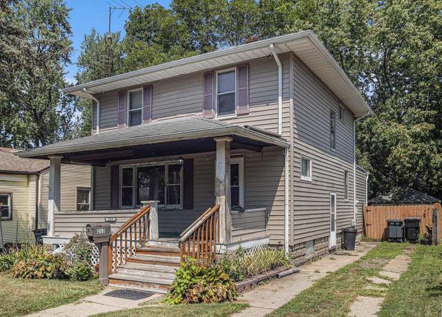 Property at 213 E Victoria St, South Bend, IN 46614, 3 beds, 1 bath