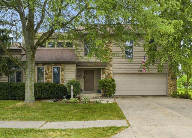 Property at 8723 Newberry Dr, Fort Wayne, IN 46825, 3 beds, 2.5 baths