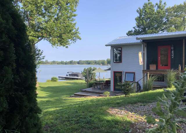 Property at 1432 N Lake Shore Dr, Kewanna, IN 46939, 2 beds, 2 baths