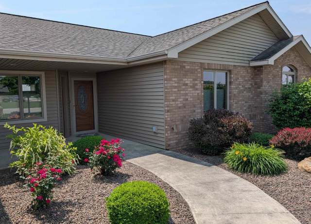 Property at 1260 Carrington Way, Berne, IN 46711, 2 beds, 2.5 baths
