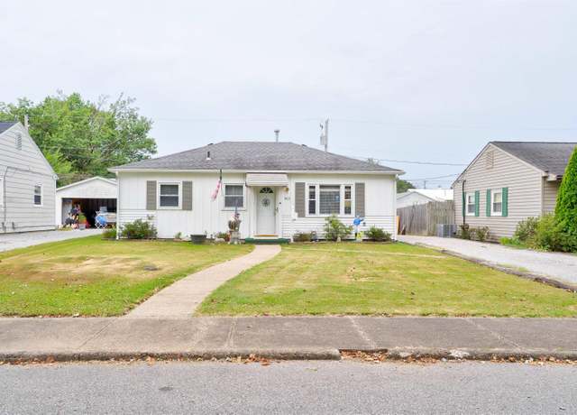 Property at 909 E Idlewild Dr, Evansville, IN 47711, 3 beds, 1 bath