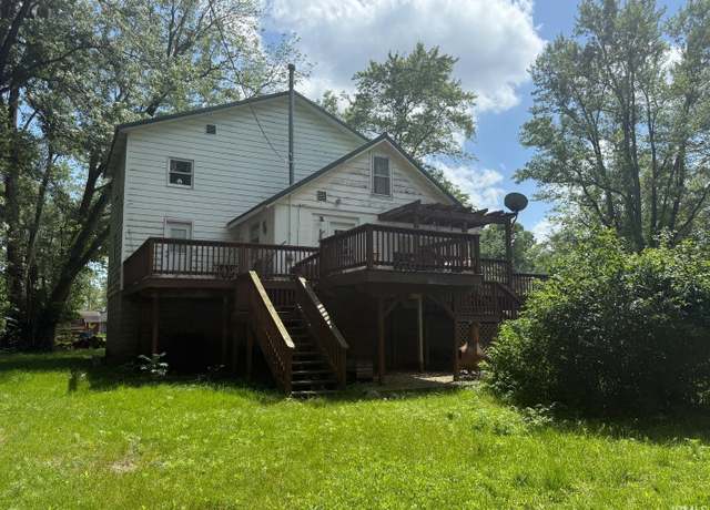 Property at 436 S 80 East, Winamac, IN 46996, 4 beds, 2 baths