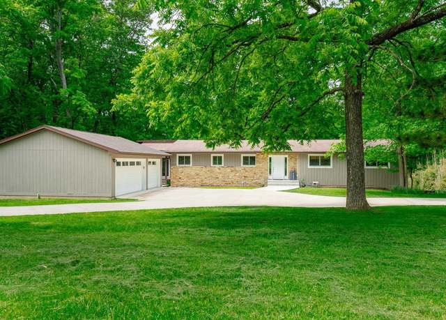 Property at 4691 E Inverness Woods Rd, Bloomington, IN 47401, 5 beds, 4 baths