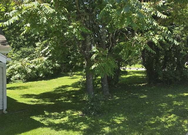 Property at 1127 W 11th St, Bloomington, IN 47404
