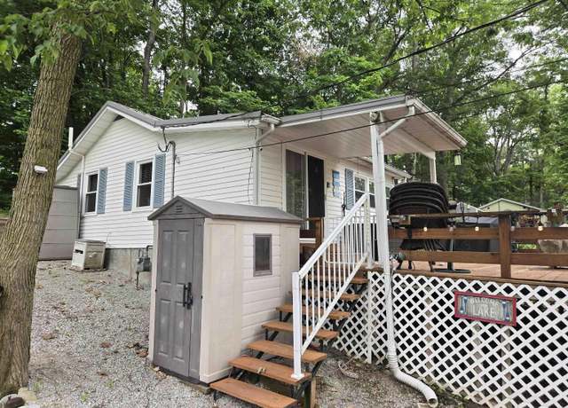Property at 10977 N Lower Lakeshore Dr, Monticello, IN 47960, 2 beds, 1 bath