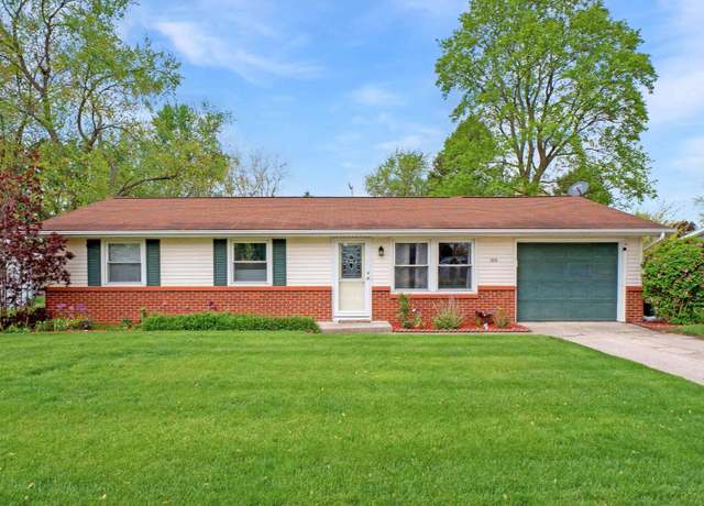 Property at 8219 Santa Fe Trl, Fort Wayne, IN 46815, 3 beds, 1 bath