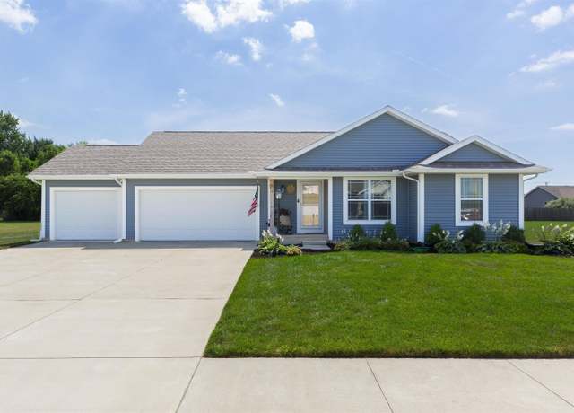 Property at 50861 Acorn Trl, Elkhart, IN 46514, 3 beds, 2 baths