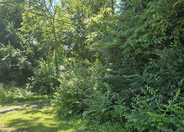 Property at 1103 W 11th St, Bloomington, IN 47404