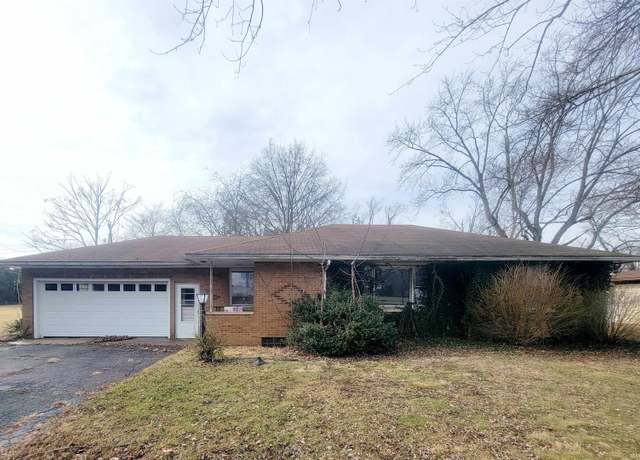 Property at 65719 State Road 15, Goshen, IN 46526, 4 beds, 1 bath