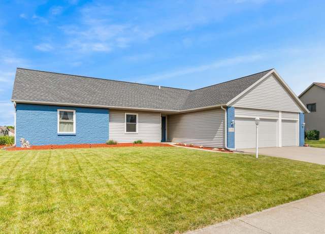 Property at 11301 Clarendon Pass, Fort Wayne, IN 46845, 4 beds, 3 baths