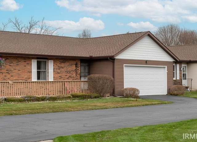 Property at 2013 Tartan Ct, South Bend, IN 46614, 2 beds, 2 baths