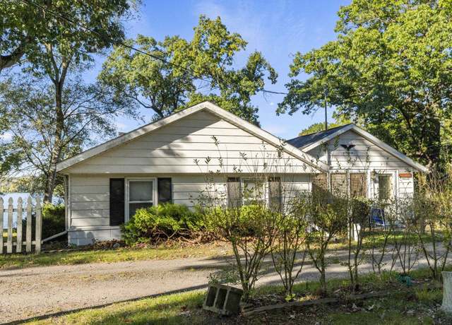 Property at 6885 N 315 E, Howe, IN 46746, 3 beds, 1 bath