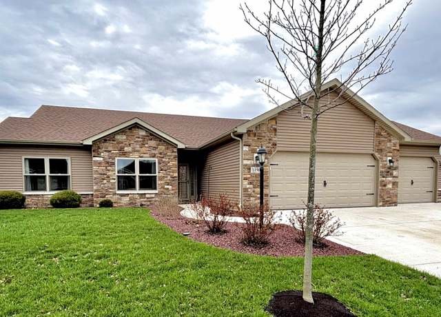 Property at 1190 Smith St, Roanoke, IN 46783, 3 beds, 2 baths