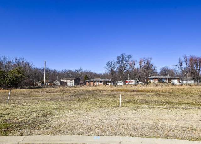 Property at 3575 Sand Dr, Newburgh, IN 47630