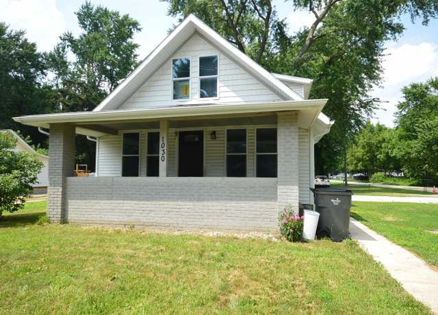 Property at 1030 E Bristol St, Elkhart, IN 46514, 4 beds, 2 baths