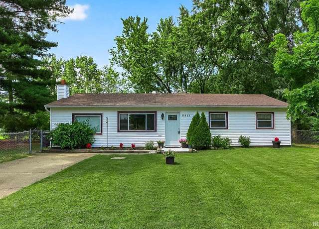 Property at 15625 Darden Rd, Granger, IN 46530, 3 beds, 1 bath