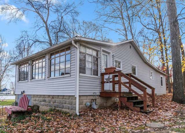 Property at 85 Ems B42e Ln, Leesburg, IN 46538, 3 beds, 2 baths