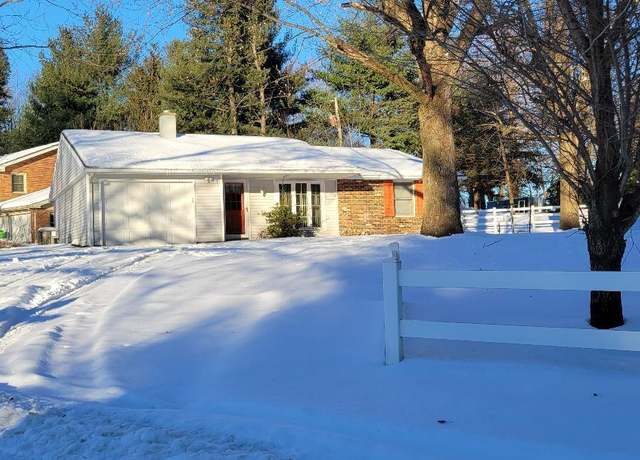 Property at 2740 S Sievers Rd, Vincennes, IN 47591, 3 beds, 1 bath