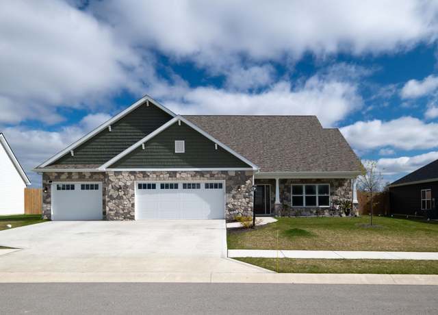 Property at 10462 Chestnut Creek Blvd, Fort Wayne, IN 46814, 4 beds, 3 baths