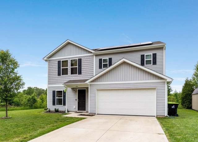 Property at 496 Arbor Ln, Huntington, IN 46750, 4 beds, 3 baths
