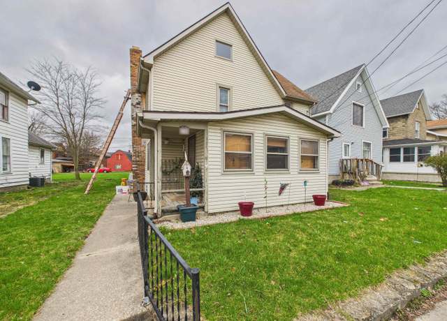 Property at 236 Oak St, Huntington, IN 46750, 3 beds, 2 baths