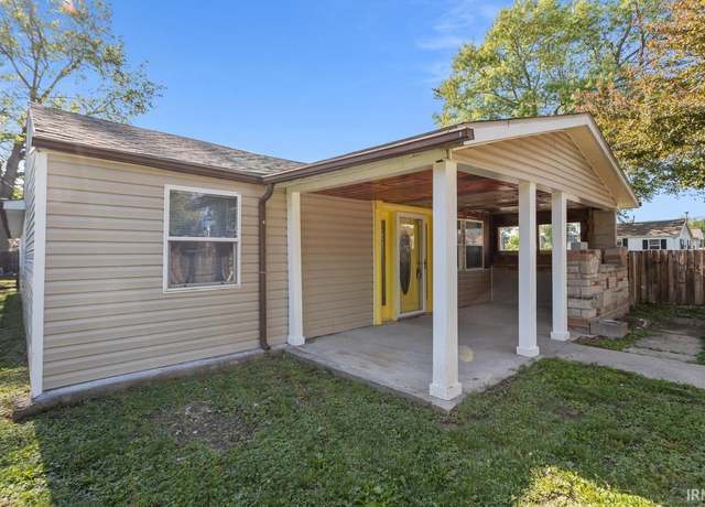 Property at 2545 N Bell St, Kokomo, IN 46901, 4 beds, 2 baths