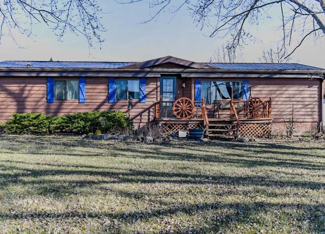 Property at 3579 County Road 52 Rd, Auburn, IN 46706, 3 beds, 2 baths
