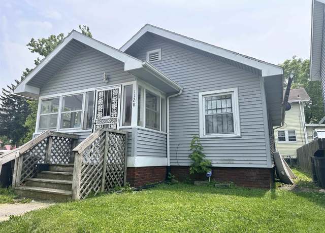 Property at 1128 Eckart St, Fort Wayne, IN 46806, 2 beds, 1 bath