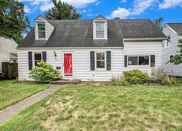 Property at 113 N Ironwood Dr, South Bend, IN 46615, 3 beds, 1.5 baths