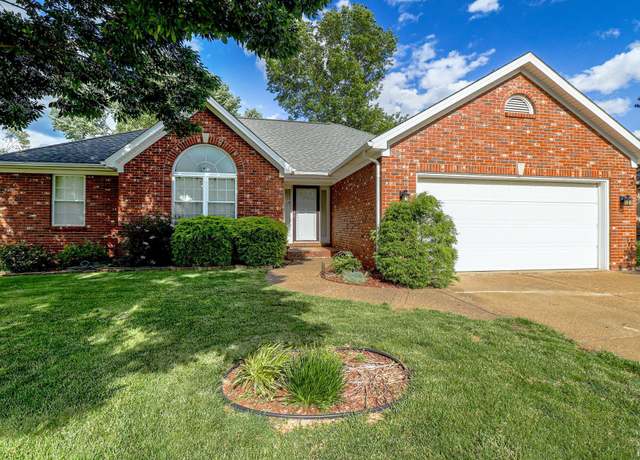 Property at 3766 Canterbury Ct, Newburgh, IN 47630, 3 beds, 2 baths
