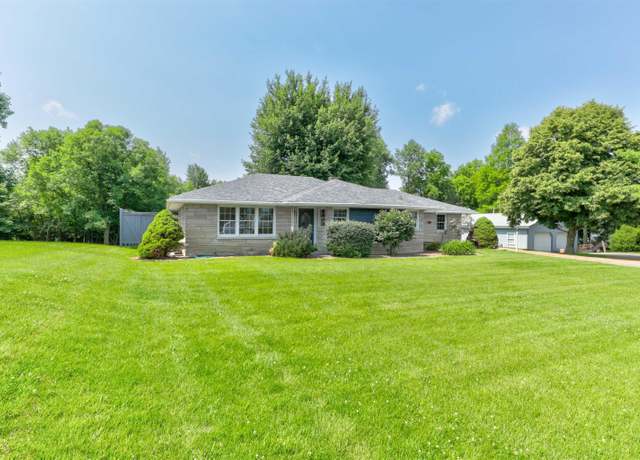 Property at 1434 Third Ave, Jasper, IN 47546, 3 beds, 2 baths