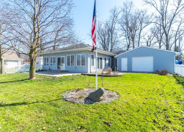Property at 20 Ln 124 B Turkey Lk, Lagrange, IN 46761, 3 beds, 2 baths